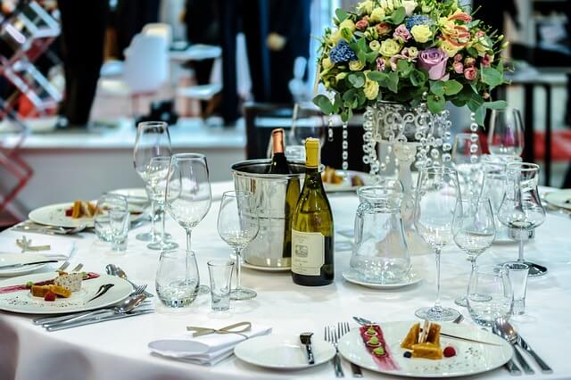 5 Reasons to Use Wedding Venues for Corporate Events