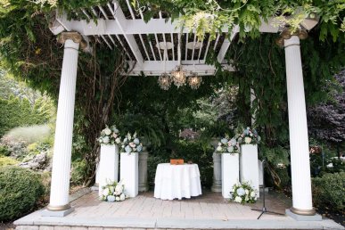 -11- Naninas Gabriella and Mathew Milton Gil