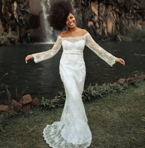 Slaying Your Cold Weather Look With A Long Sleeve Wedding Dress