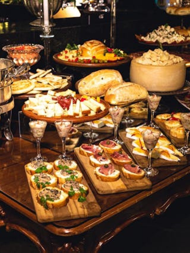 5 Things to Consider When Creating your Wedding Menus