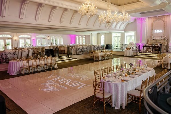 How To Design A Reception Layout That Feels Warm And Welcoming